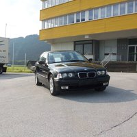 schwarzer BMW